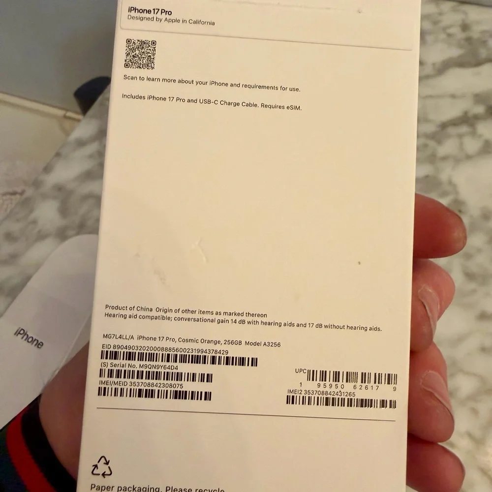 Apple iPhone 17 Pro 512gb Cosmic Orange EMPTY BOX ONLY